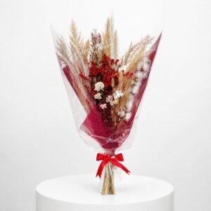 Bouquet de fleurs séchées décoratif avec coton et fleurs rouges 21
