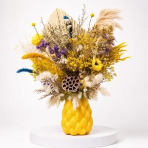 Composition florale séchée multicolore en vase jaune texturé 22