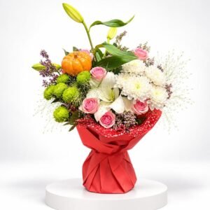 Bouquet Jardin d'Automne aux roses roses et fleurs blanches 43
